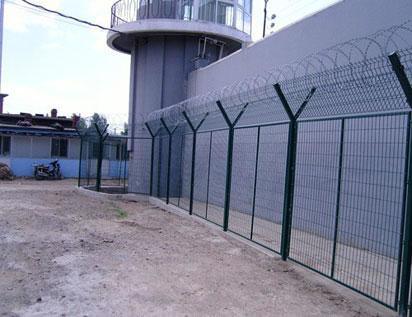 专业厂家监狱钢网墙